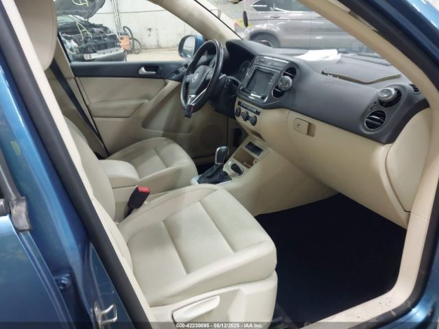 WVGBV7AX1HK040971 Volkswagen Tiguan 2.0t/2.0t S