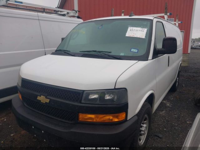 1GCWGAFP8M1303608 Chevrolet Express Cargo Rwd 2500 Regular Wheelbase Wt