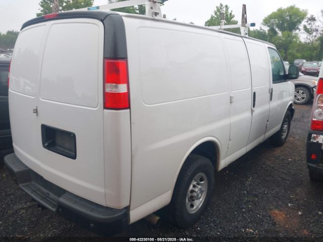 1GCWGAFP8M1303608 Chevrolet Express Cargo Rwd 2500 Regular Wheelbase Wt
