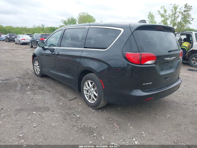 2023 CHRYSLER VOYAGER 2C4RC1CG1PR525291 Photo 2