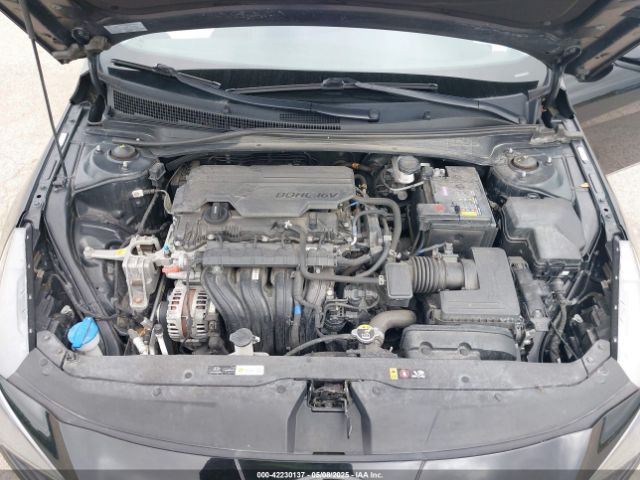 KMHLS4AG6MU111849 Hyundai ELANTRA SEL
