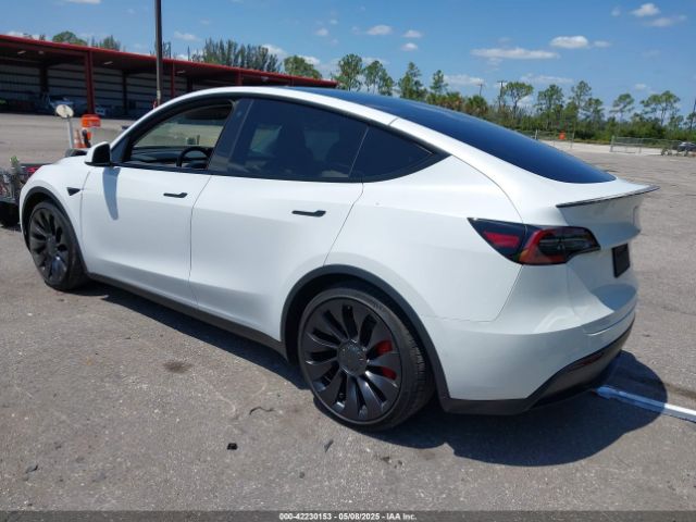 7SAYGDEF4NF454623 Tesla Model Y