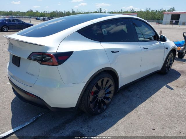 7SAYGDEF4NF454623 Tesla Model Y