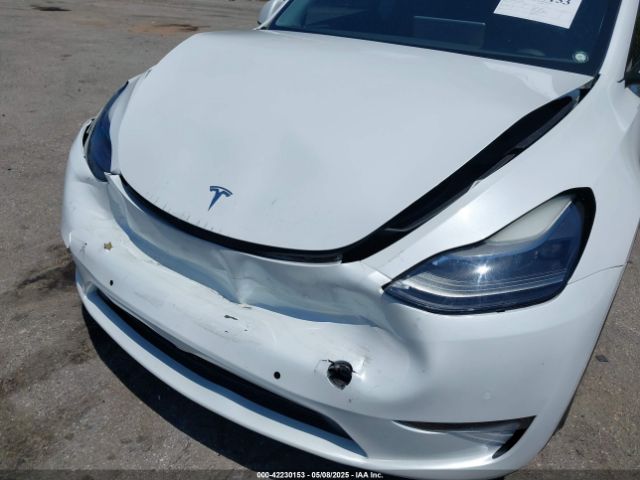 7SAYGDEF4NF454623 Tesla Model Y