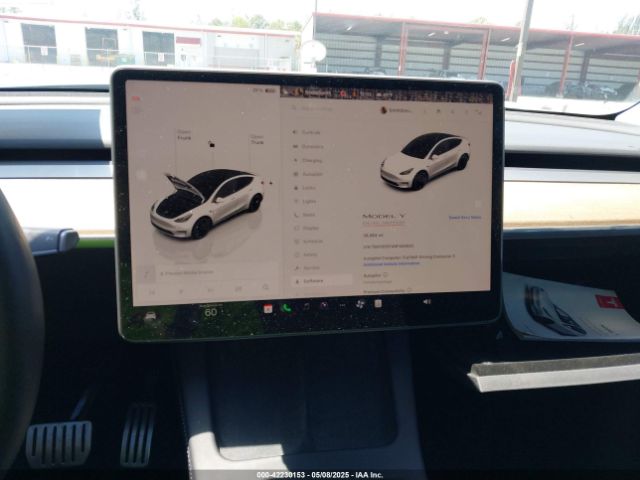 7SAYGDEF4NF454623 Tesla Model Y