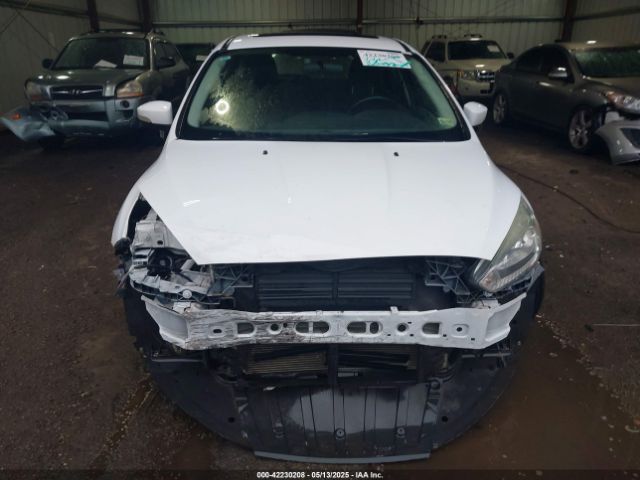 1FADP3K27GL261251 Ford FOCUS SE