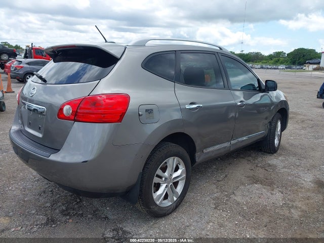 JN8AS5MT1FW156395 Nissan Rogue Select S