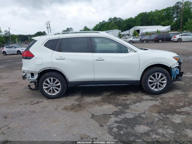 KNMAT2MT3HP568547 Nissan ROGUE SV