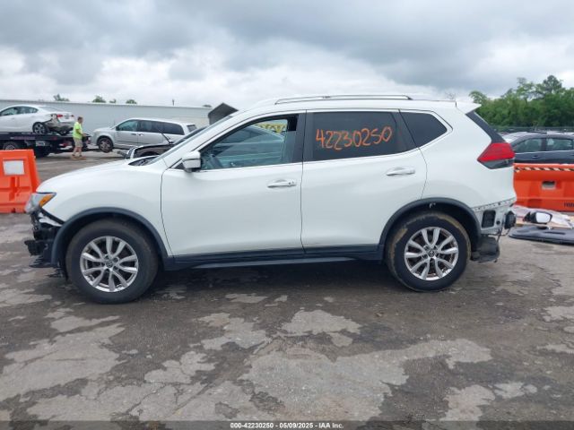 KNMAT2MT3HP568547 Nissan ROGUE SV