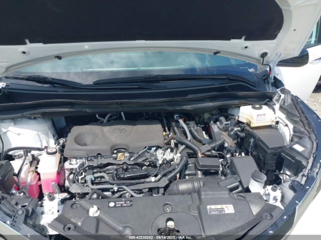 5TDXRKEC8NS102962 Toyota Sienna Xse