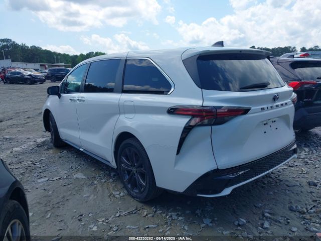 5TDXRKEC8NS102962 Toyota Sienna Xse