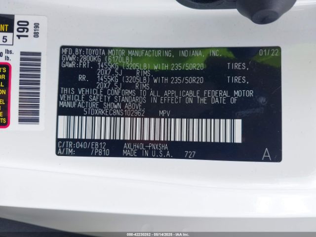 5TDXRKEC8NS102962 Toyota Sienna Xse