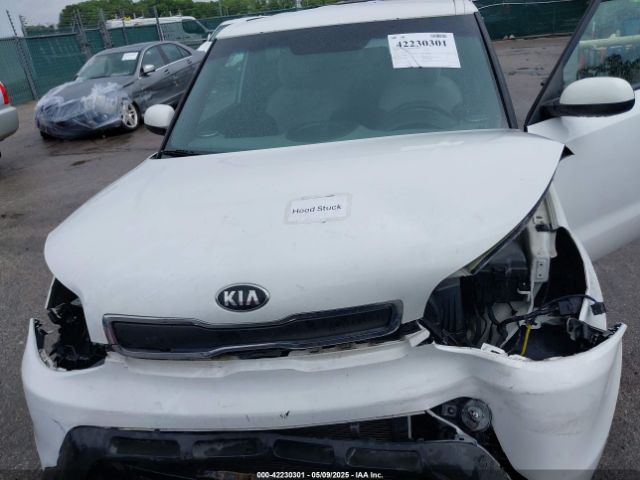 KNDJN2A25E7110638 KIA Soul