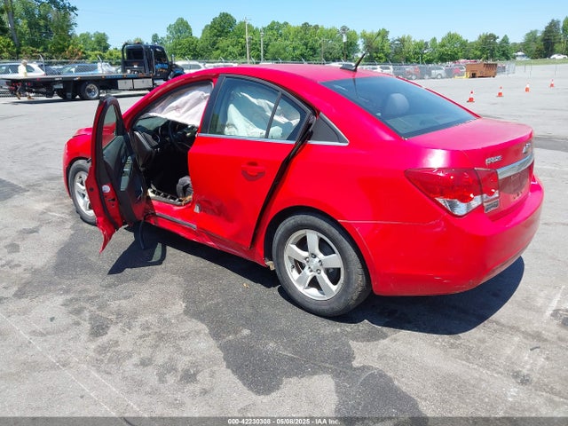 1G1PC5SB8E7114515 Chevrolet Cruze 1lt Auto
