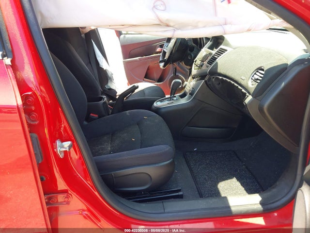 1G1PC5SB8E7114515 Chevrolet Cruze 1lt Auto