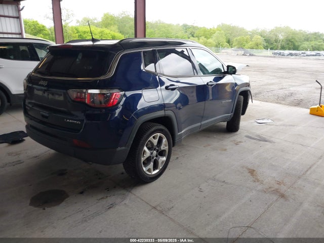 3C4NJDCB2JT222325 Jeep Compass Limited 4x4