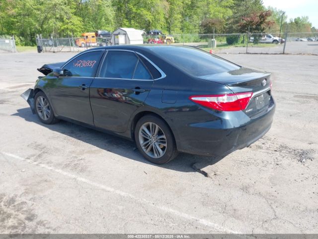 2015 TOYOTA CAMRY 4T1BF1FKXFU954502 Photo 2