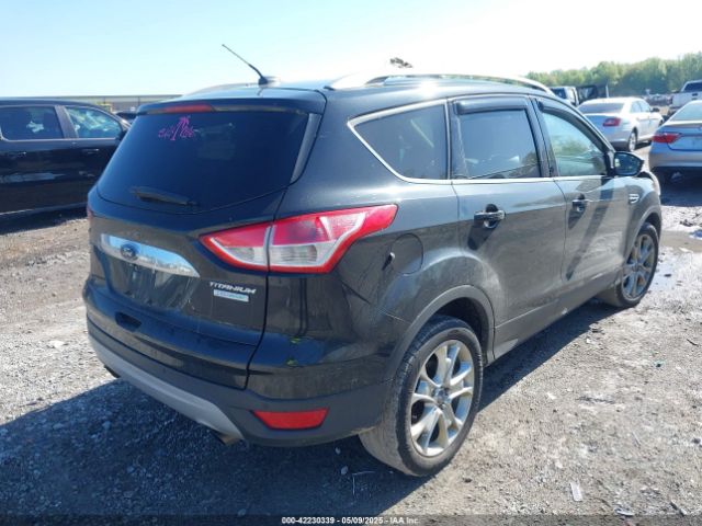 1FMCU0JX5FUC58573 Ford Escape Titanium