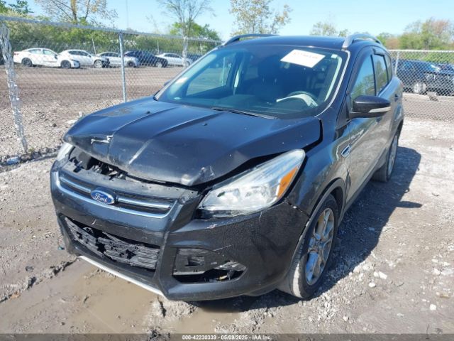 1FMCU0JX5FUC58573 Ford Escape Titanium