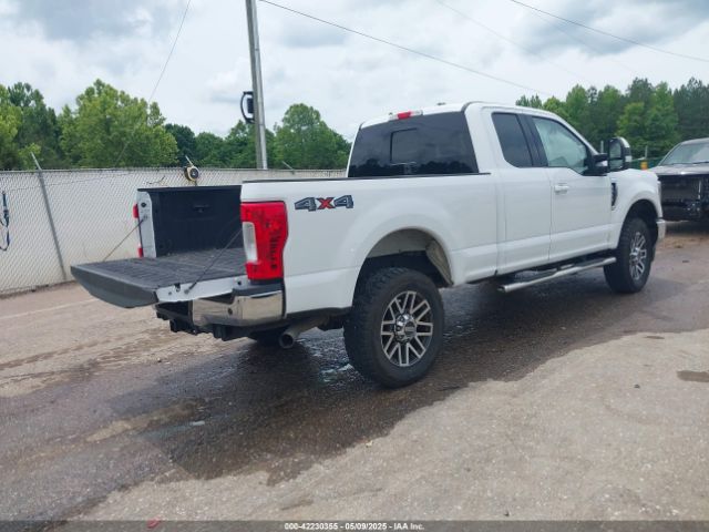 1FT7X2B6XKEC38628 Ford F-250 Lariat