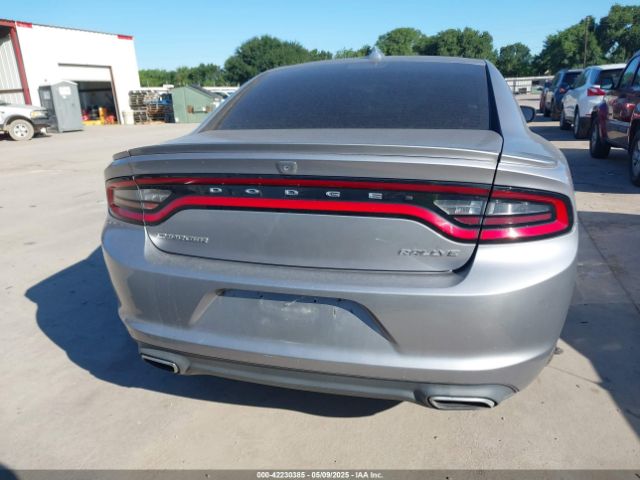 2C3CDXHG8FH884080 Dodge Charger Sxt