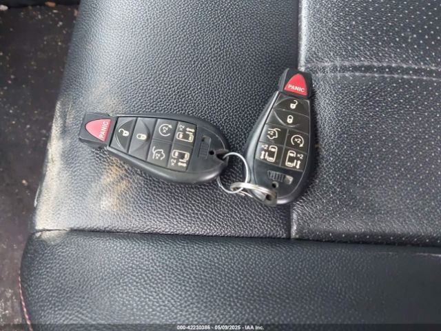 2C4RDGEG8KR579211 Dodge Grand Caravan Gt