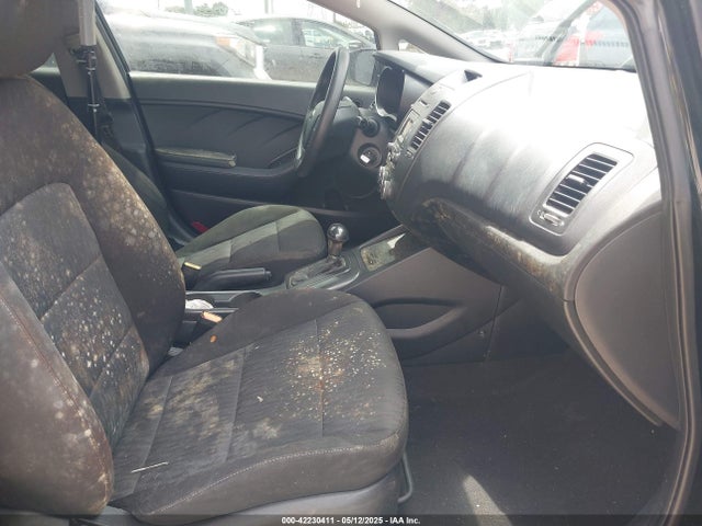KNAFK4A65G5459128 KIA FORTE LX