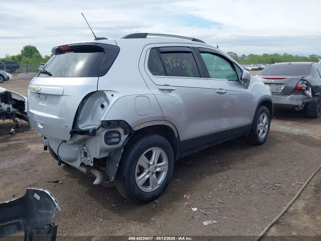 Chevrolet Trax Lt 2018 KL7CJPSB0JB688666 Image 4