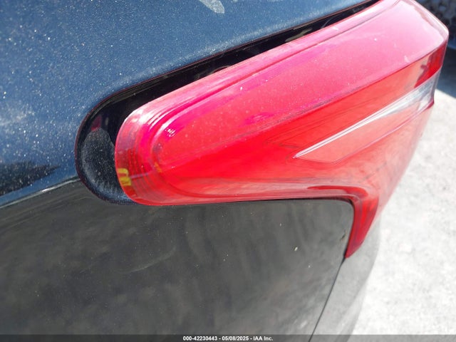 3N1AB7AP3JL635448 Nissan SENTRA SV