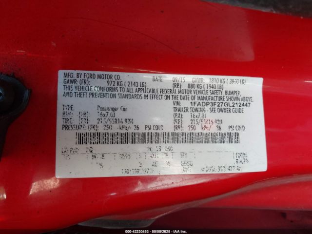 1FADP3F27GL212447 Ford FOCUS SE