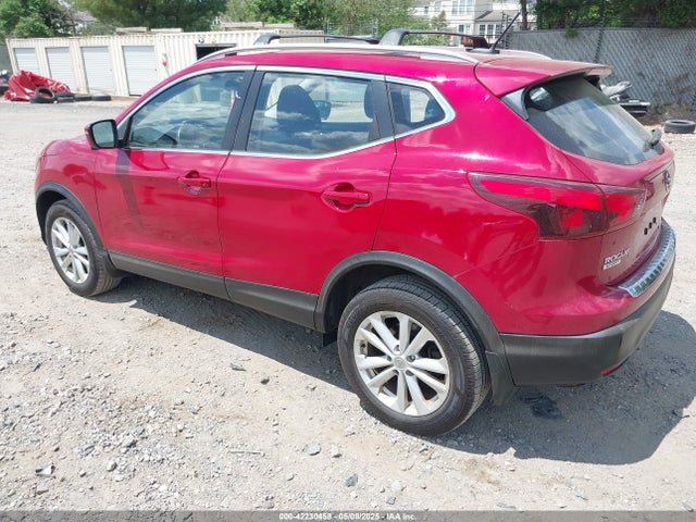 JN1BJ1CR7JW288171 Nissan Rogue Sport Sv