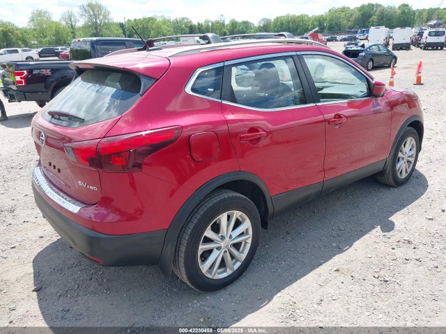 JN1BJ1CR7JW288171 Nissan Rogue Sport Sv