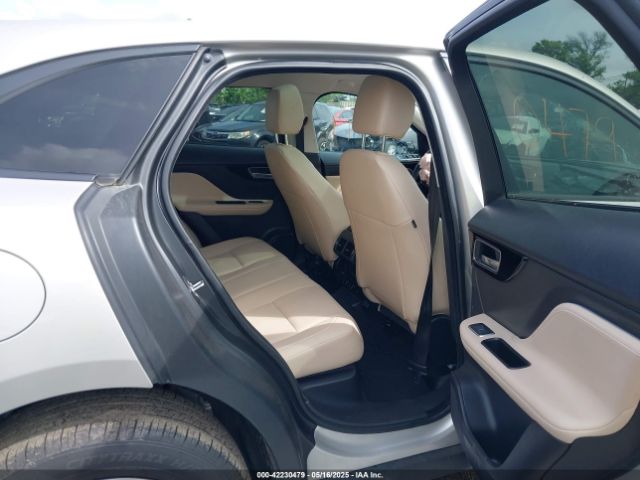 2017 JAGUAR F-PACE SADCJ2BV6HA881652 Photo 7