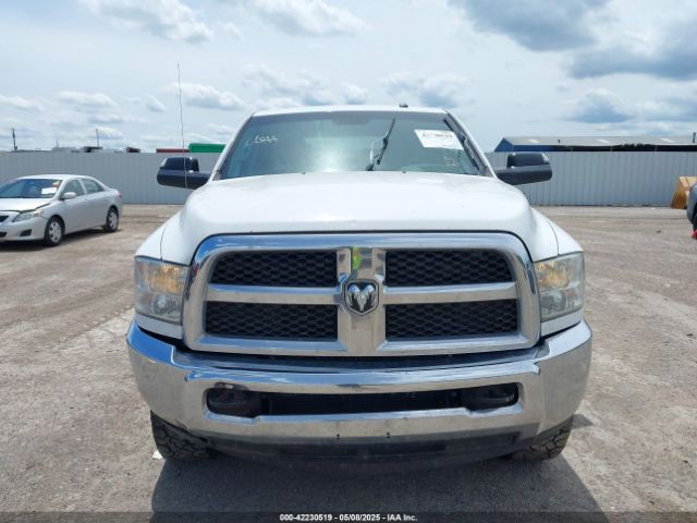 3C6UR5HL5JG102434 RAM 2500 Tradesman  4x4 8' Box