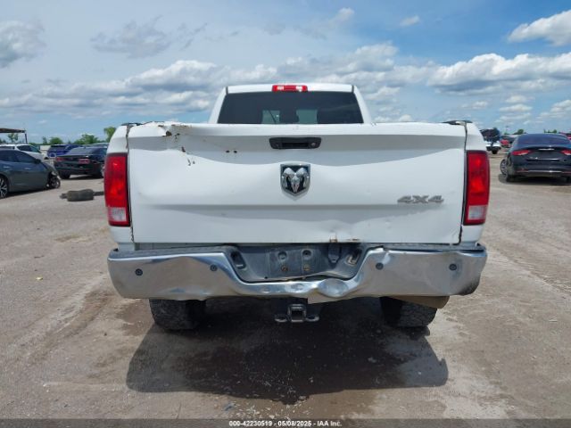 3C6UR5HL5JG102434 RAM 2500 Tradesman  4x4 8' Box