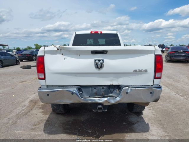 3C6UR5HL5JG102434 RAM 2500 Tradesman  4x4 8' Box