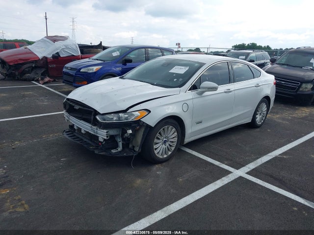 Ford Fusion Energi Se Luxury 2016 3FA6P0PU6GR375440 Image 2