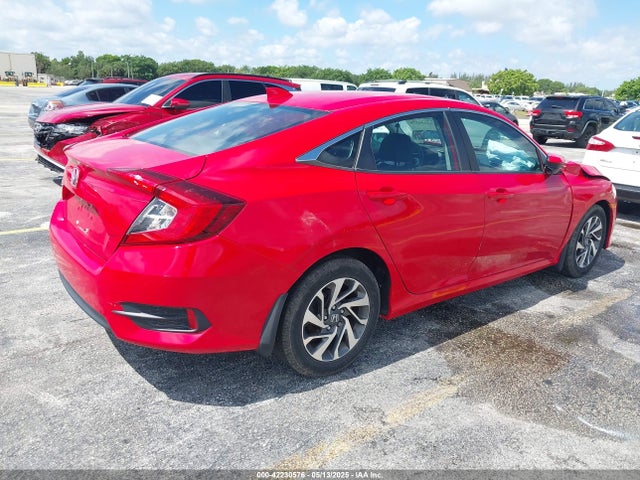 Honda CIVIC EX 2018 2HGFC2F76JH553977 Image 4