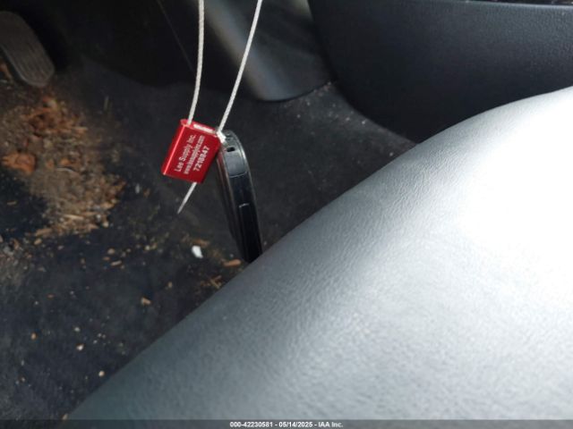 JTDKARFU0J3062986 Toyota Prius Four