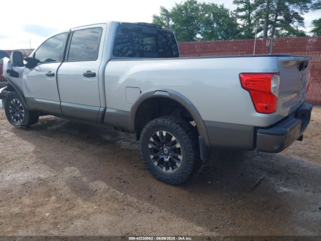 2016 NISSAN TITAN XD 1N6AA1F40GN511946 Photo 2