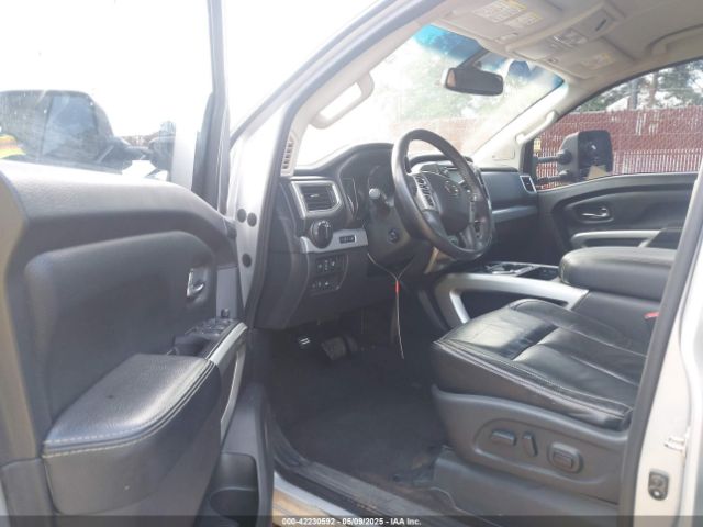 2016 NISSAN TITAN XD 1N6AA1F40GN511946 Photo 4