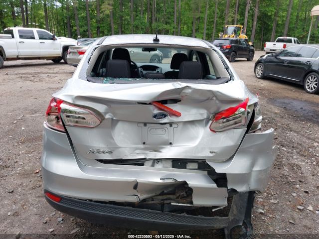 1FADP3F2XHL320174 Ford FOCUS SE