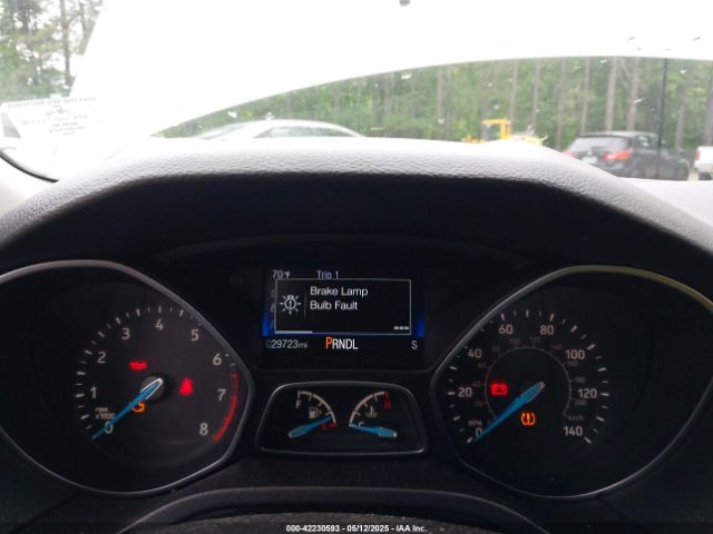 1FADP3F2XHL320174 Ford FOCUS SE