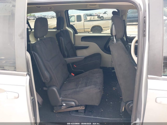 2C4RDGBGXFR542672 Dodge Grand Caravan Se