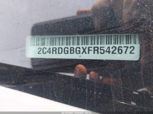 2C4RDGBGXFR542672 Dodge Grand Caravan Se
