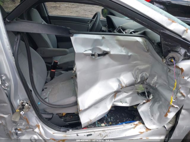 KMHCT4AE8HU296827 Hyundai ACCENT SE