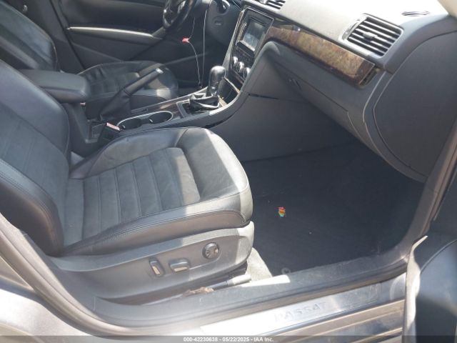 1VWCN7A39EC038944 Volkswagen Passat 2.0l Tdi Sel Premium