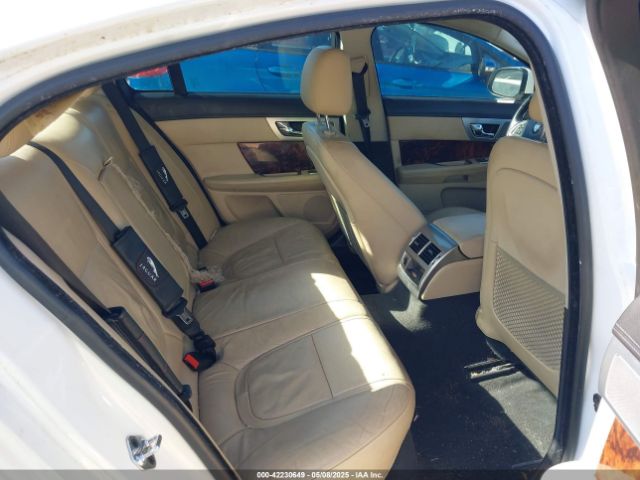 SAJWA0FS0FPU42472 Jaguar Xf 2.0t Premium