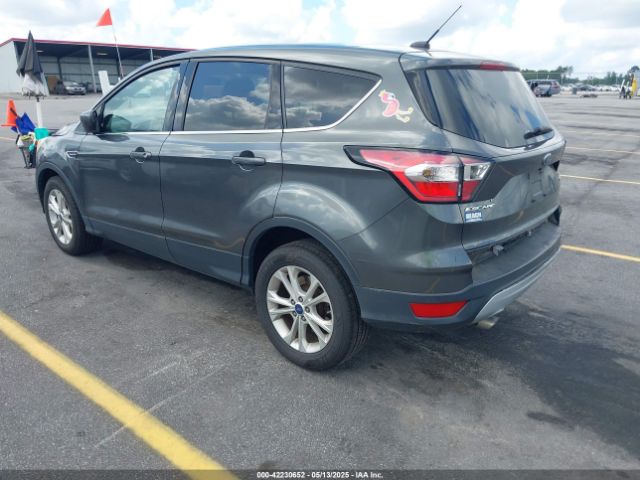 1FMCU0GD9HUC72010 Ford ESCAPE SE