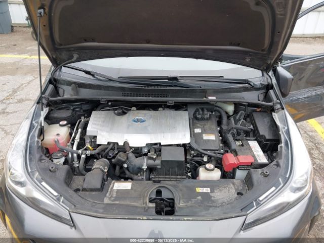 JTDKARFU3K3080738 Toyota Prius Le